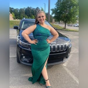 Women's size 16 prom or pageant gown blue and green stoned corset back